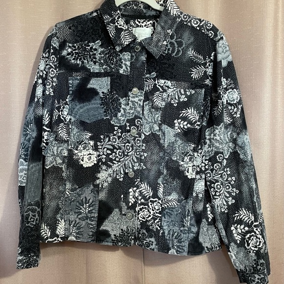Christopher & Banks Jackets & Blazers - Christopher & Banks Large Black and White Floral Jacket Boho Chic Unique GUC